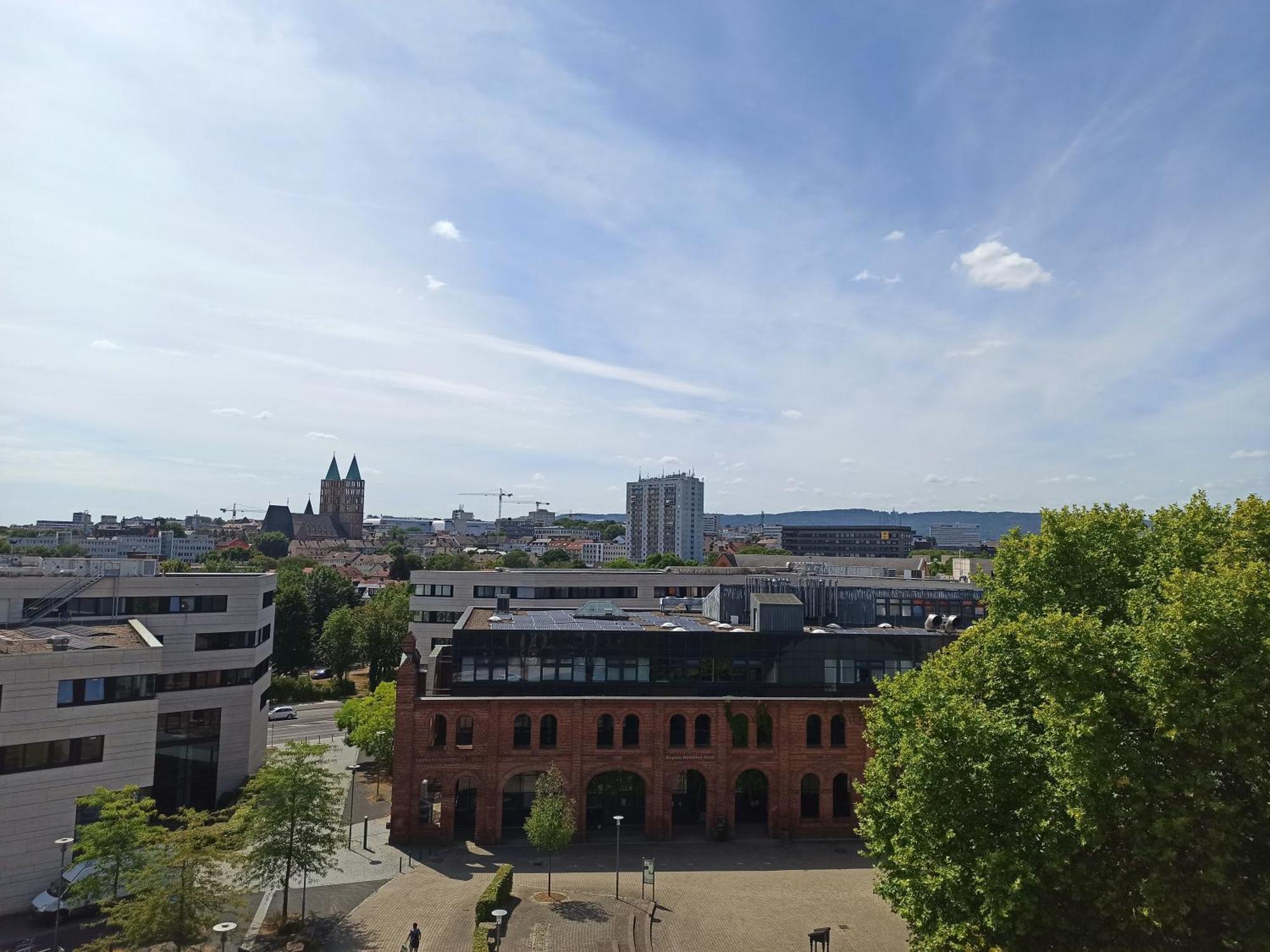 Campus Carree - Modernes Und Zentrales Apartment In Kassel Rum bild